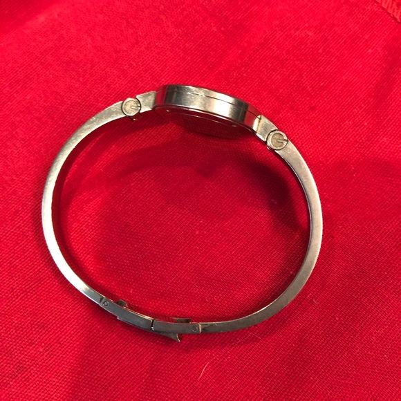 Gucci stainless watch - Picture 4 of 6